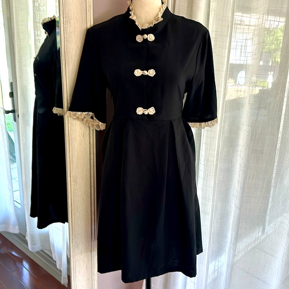 🖤 Vintage Cheongsam detail babydoll dress size medium goth retro pin up RARE